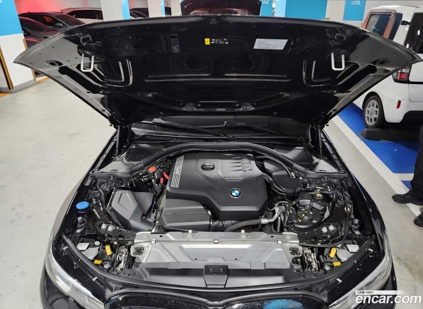 3-Series BMW 2022.6-OUTER-006