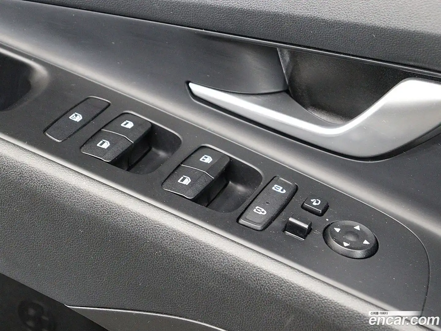 AVANTE Hyundai 2020.7-OPTION-022