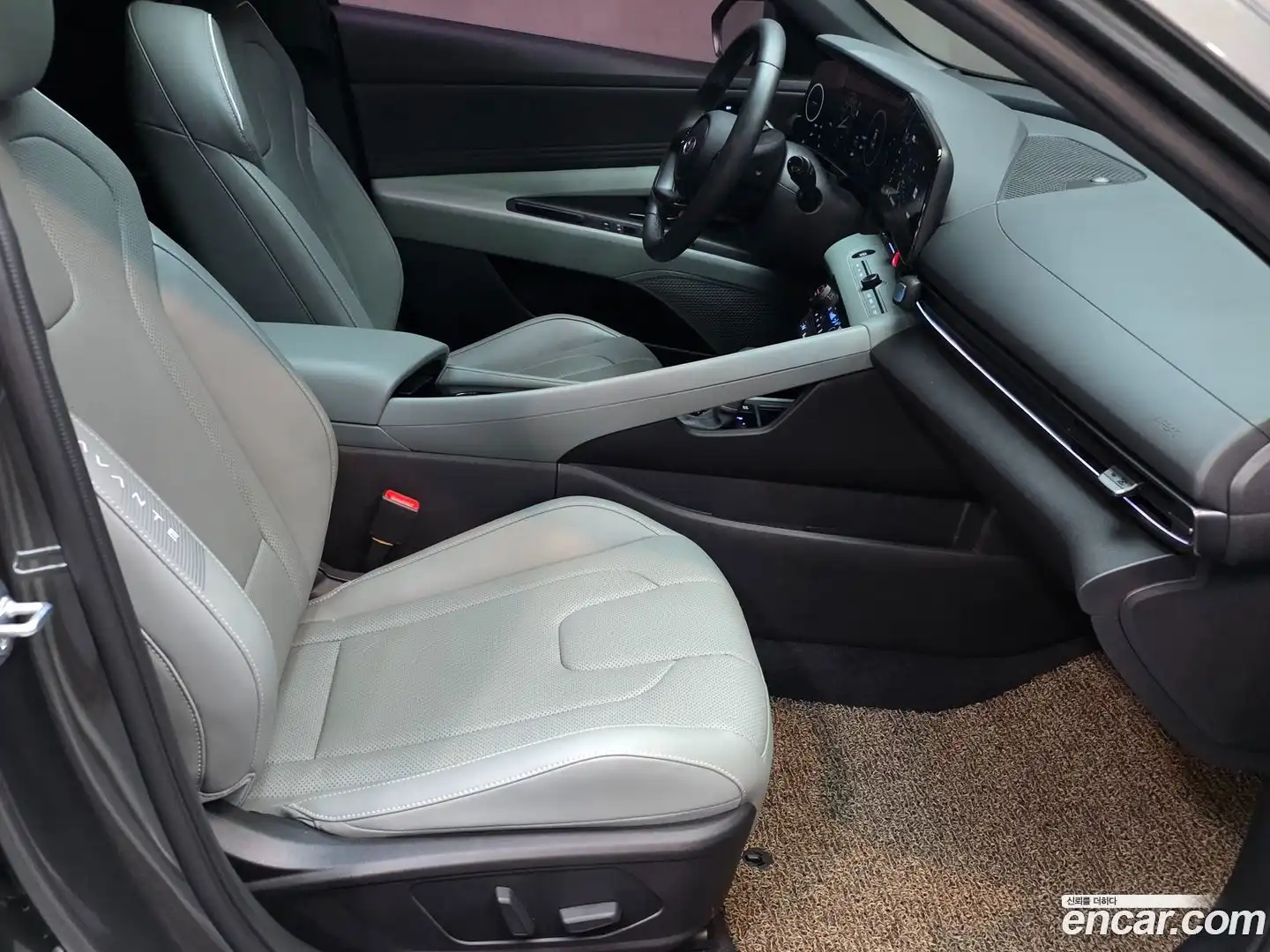 AVANTE Hyundai 2023.7-INNER-010