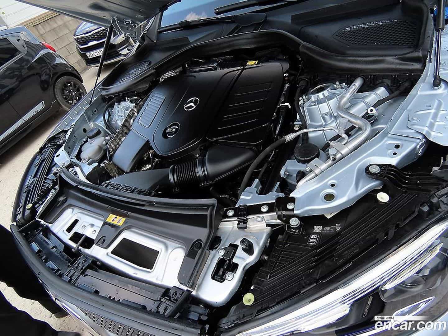 GLC-Class Mercedes-Benz 2025.3-OUTER-006