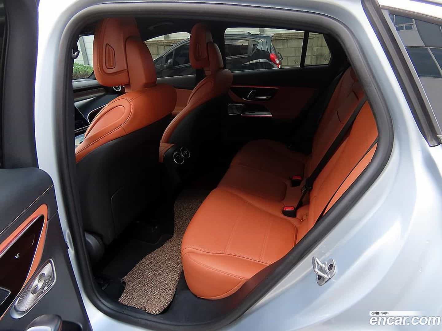 GLC-Class Mercedes-Benz 2025.3-OPTION-015