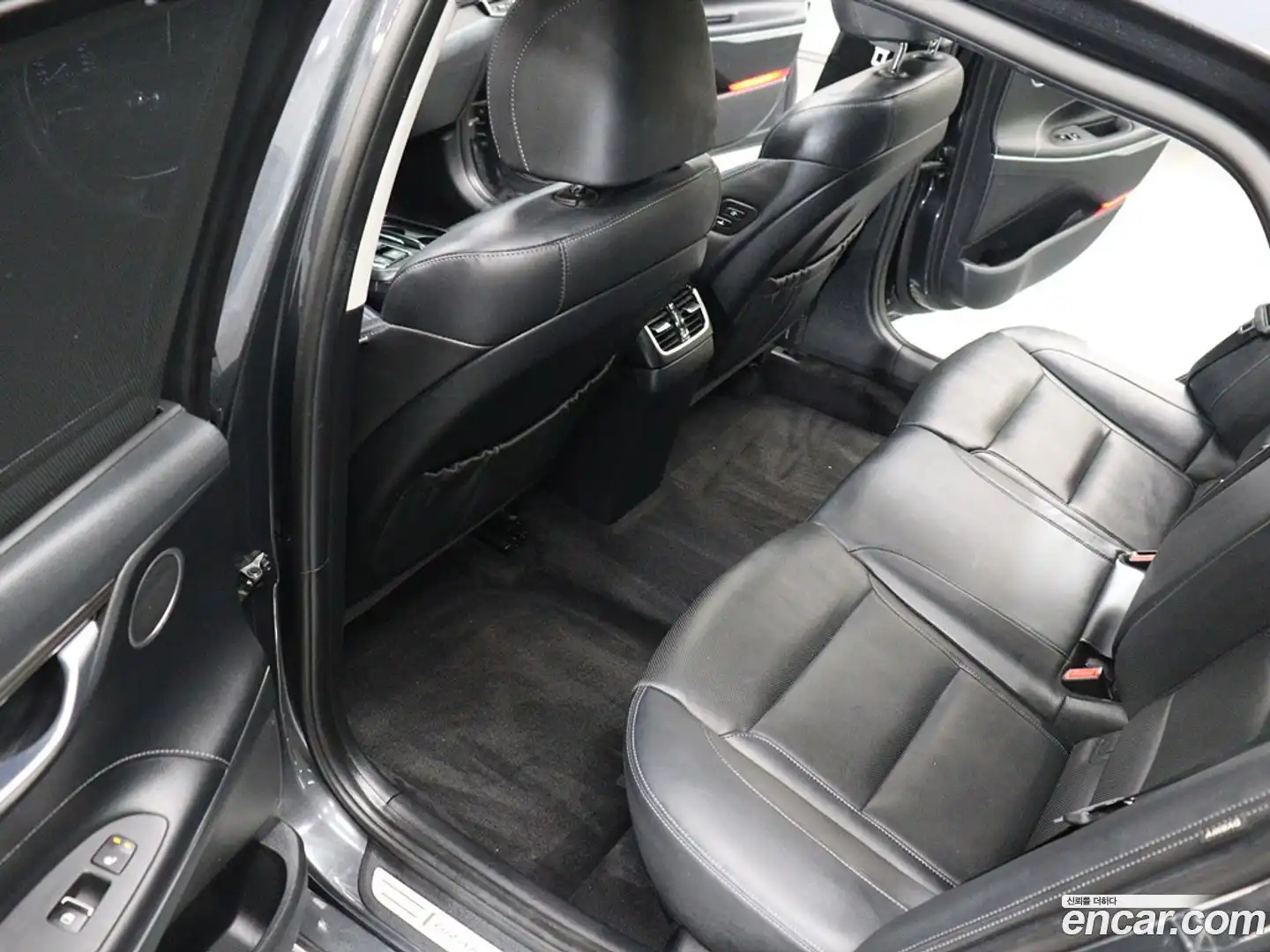 Grandeur Hyundai 2017.2-OPTION-016