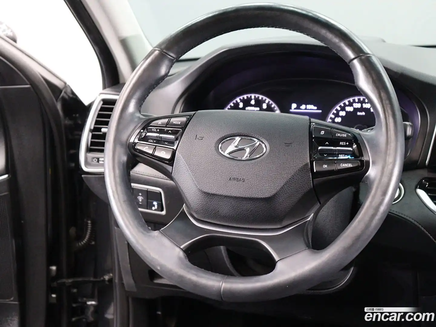 Grandeur Hyundai 2017.2-OPTION-017