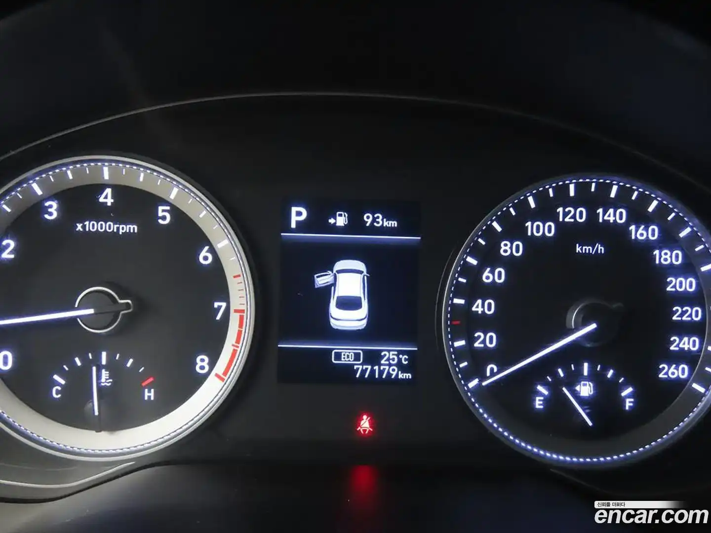 Grandeur Hyundai 2017.6-INNER-008