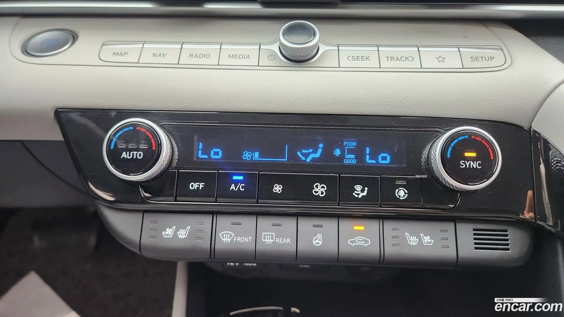 AVANTE Hyundai 2021.10-OPTION-019