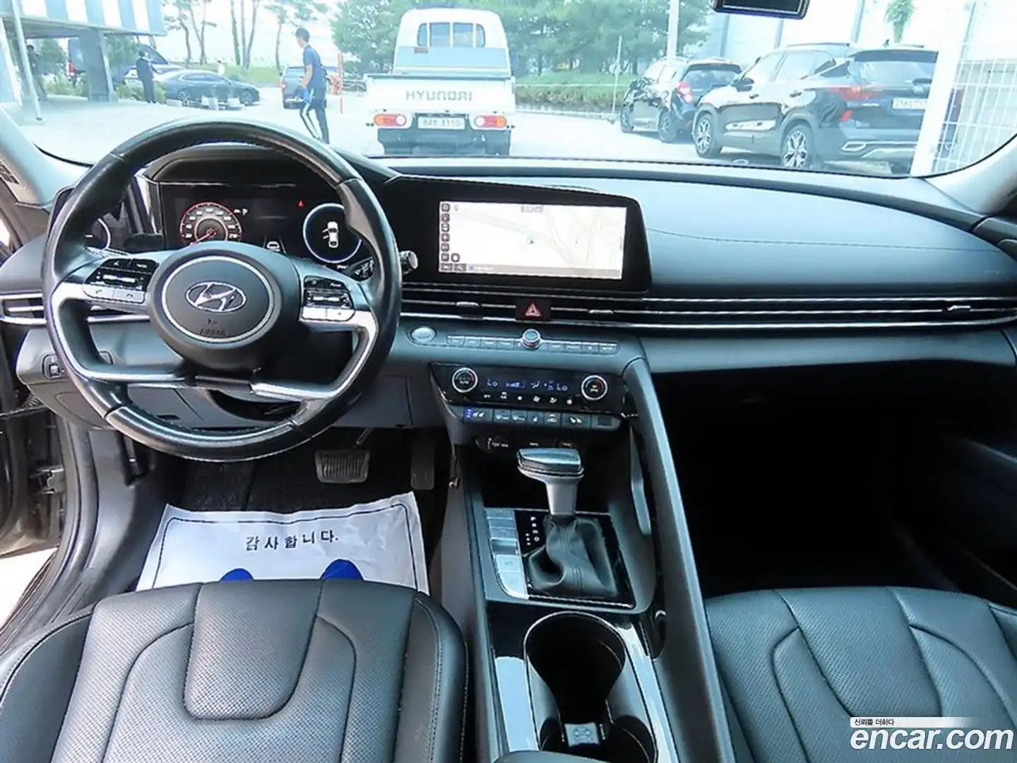 AVANTE Hyundai 2021.5-INNER-007