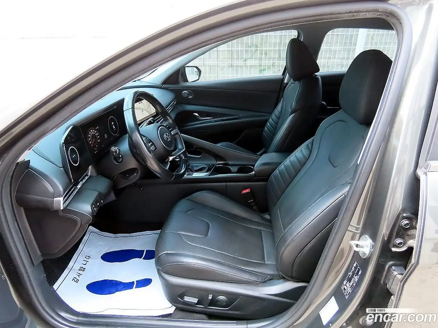 AVANTE Hyundai 2021.5-INNER-010