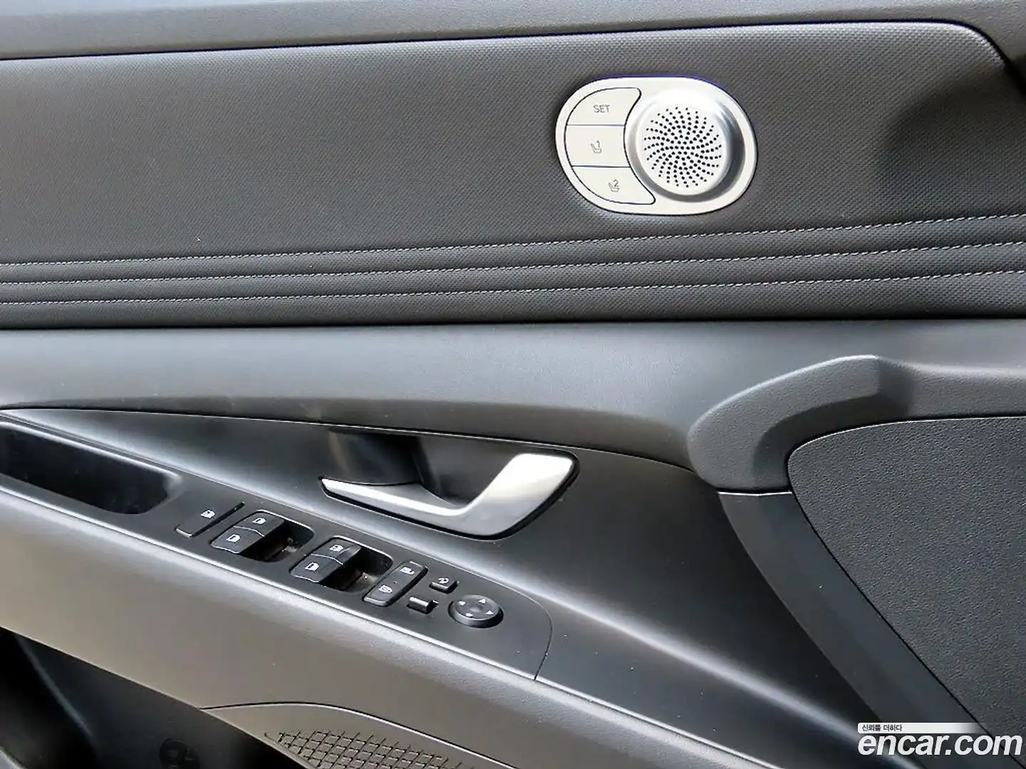 AVANTE Hyundai 2021.5-OPTION-016