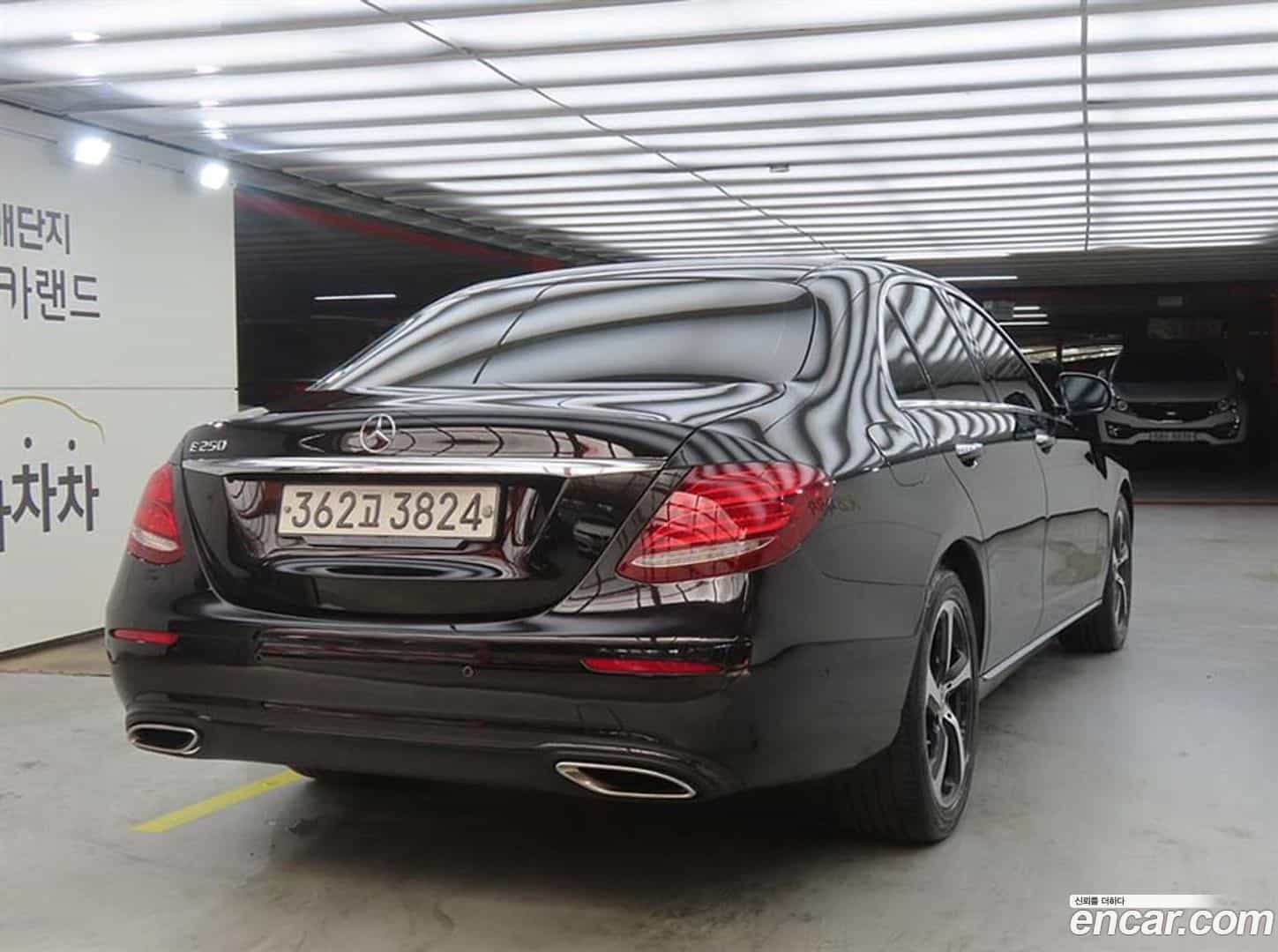 E-Class Mercedes-Benz 2019.11-OUTER-002