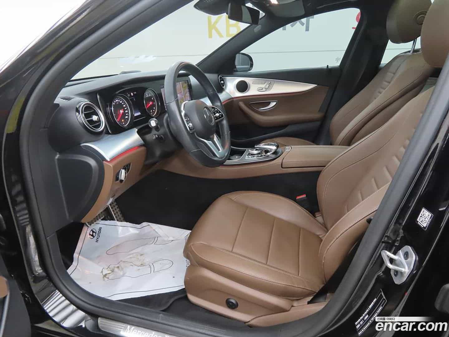 E-Class Mercedes-Benz 2019.11-INNER-010