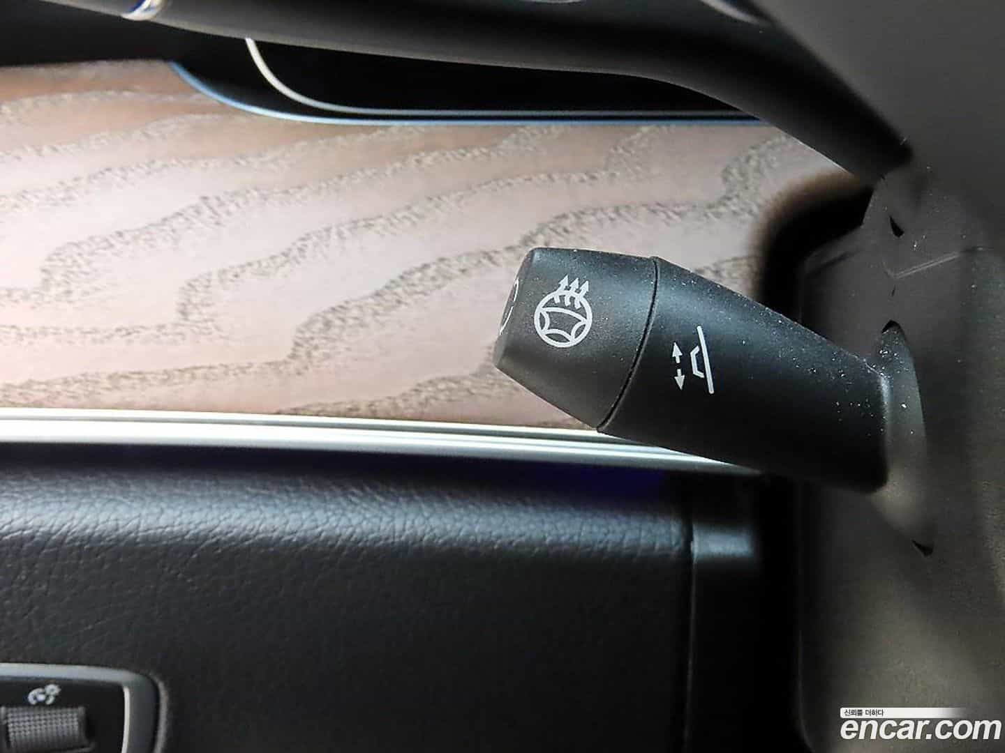 E-Class Mercedes-Benz 2023.8-OPTION-016