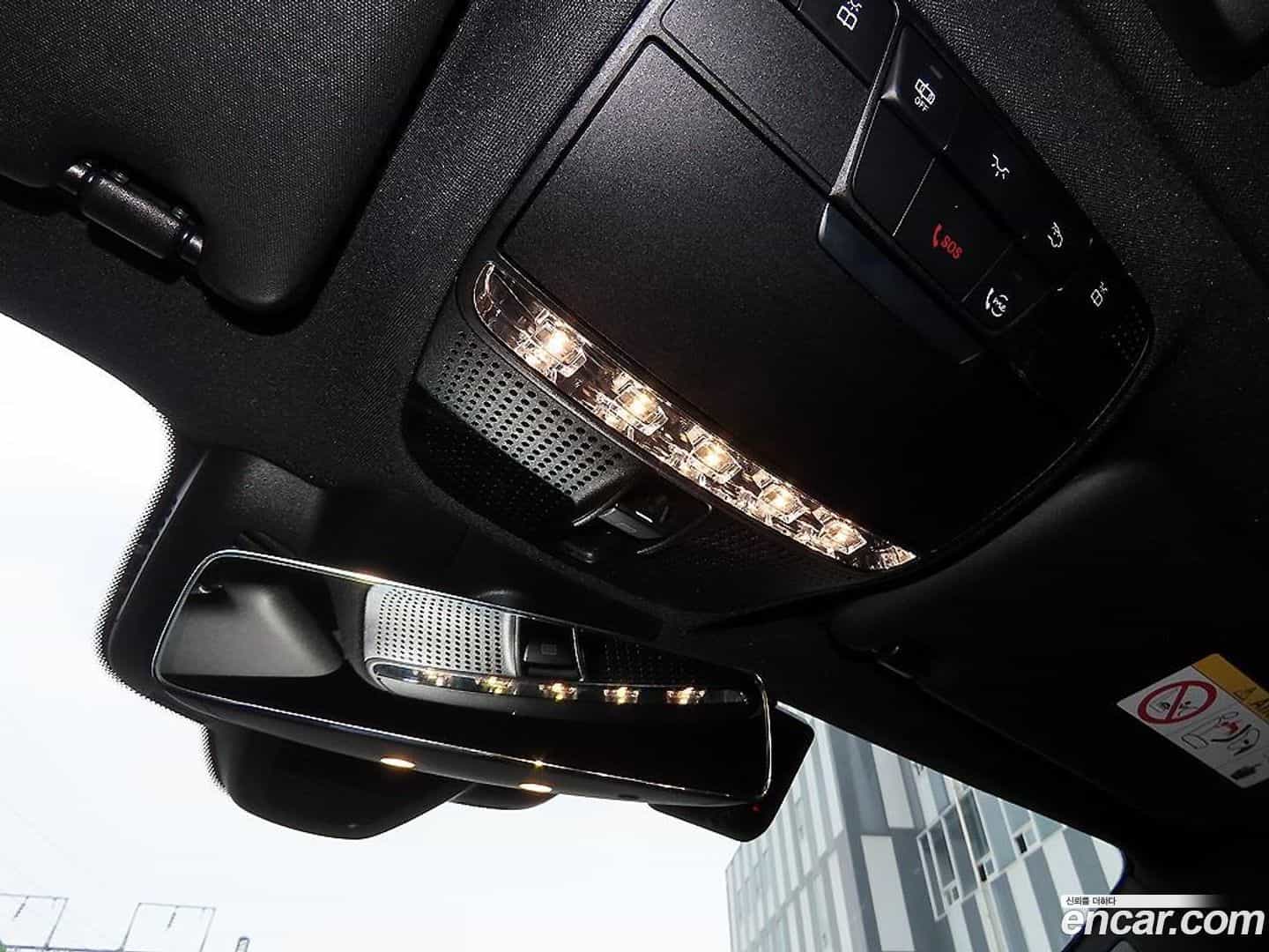 E-Class Mercedes-Benz 2023.8-OPTION-020