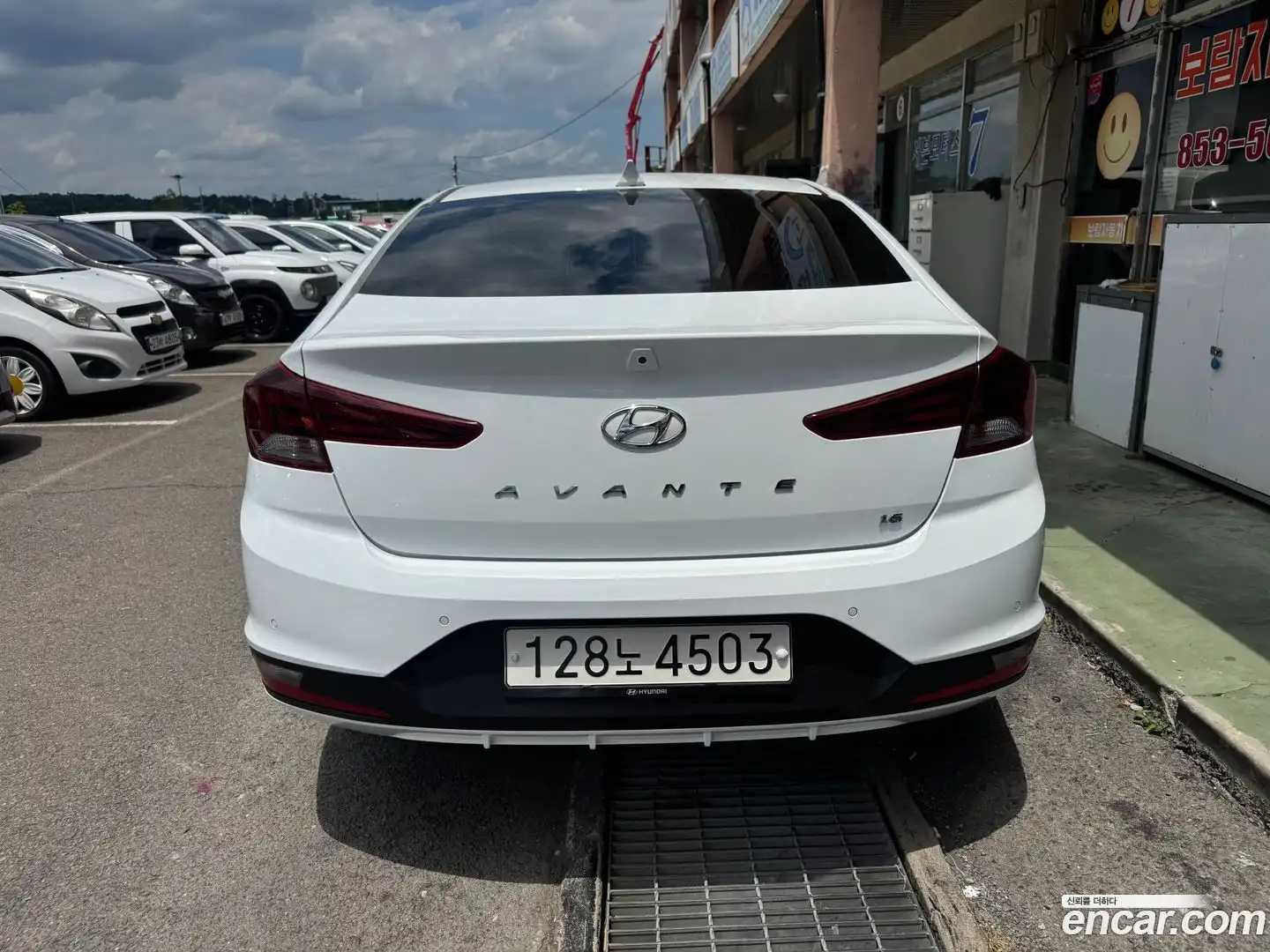 AVANTE Hyundai 2020.2-OUTER-004