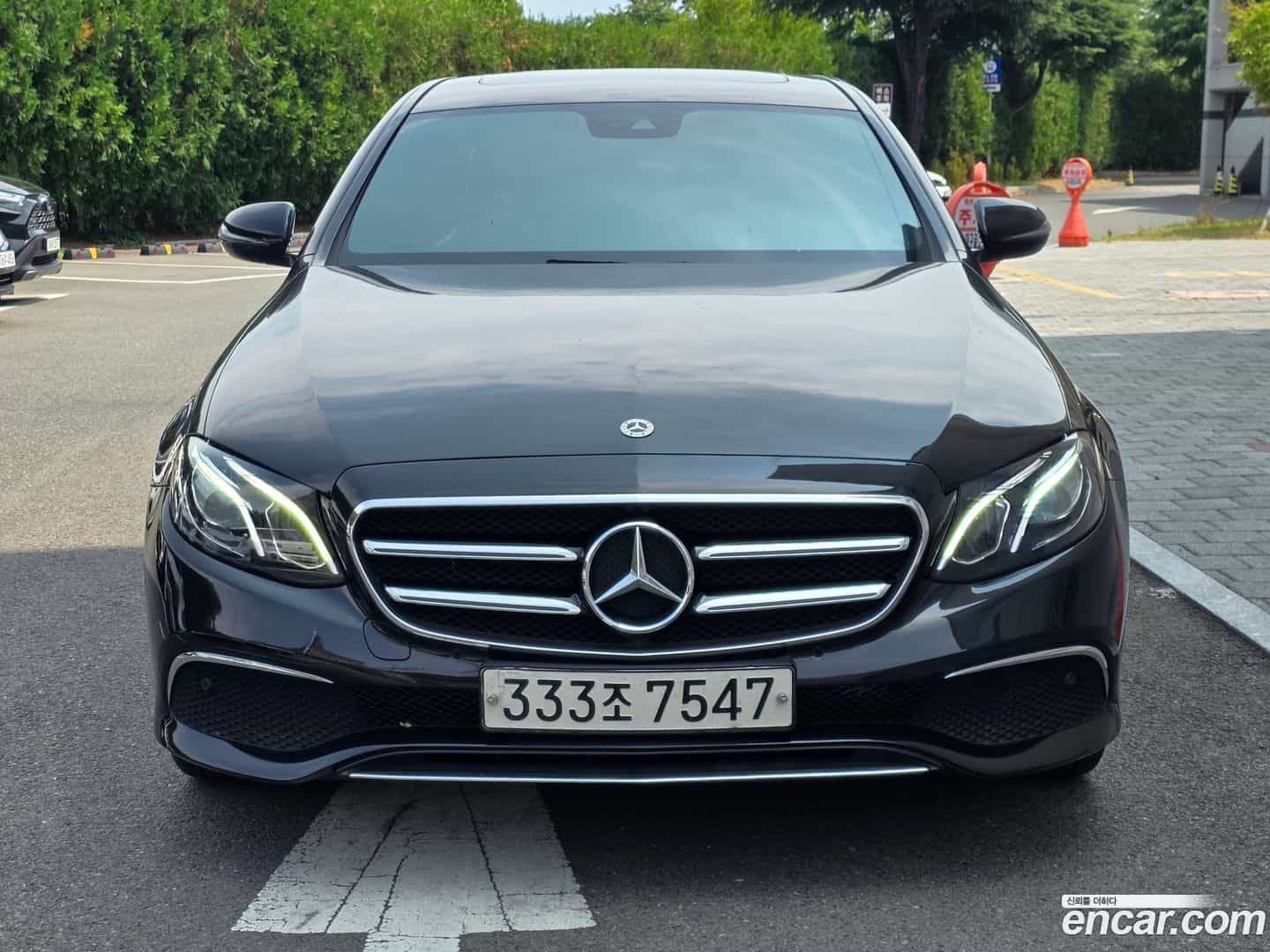 E-Class Mercedes-Benz 2020.8-OUTER-005