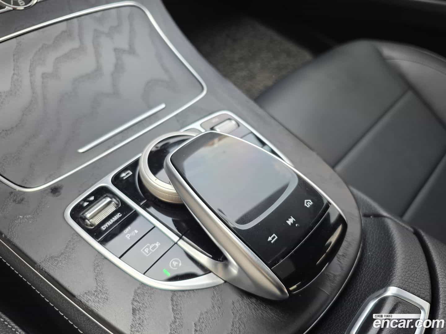E-Class Mercedes-Benz 2020.8-OPTION-019
