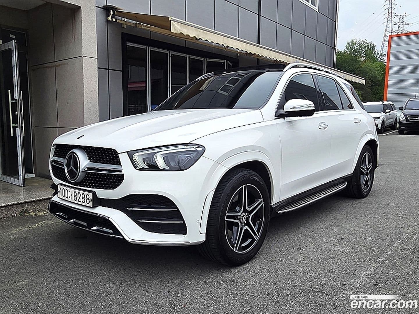 Main__Slider__Photo:GLE-Class Mercedes-Benz 2020.9-0