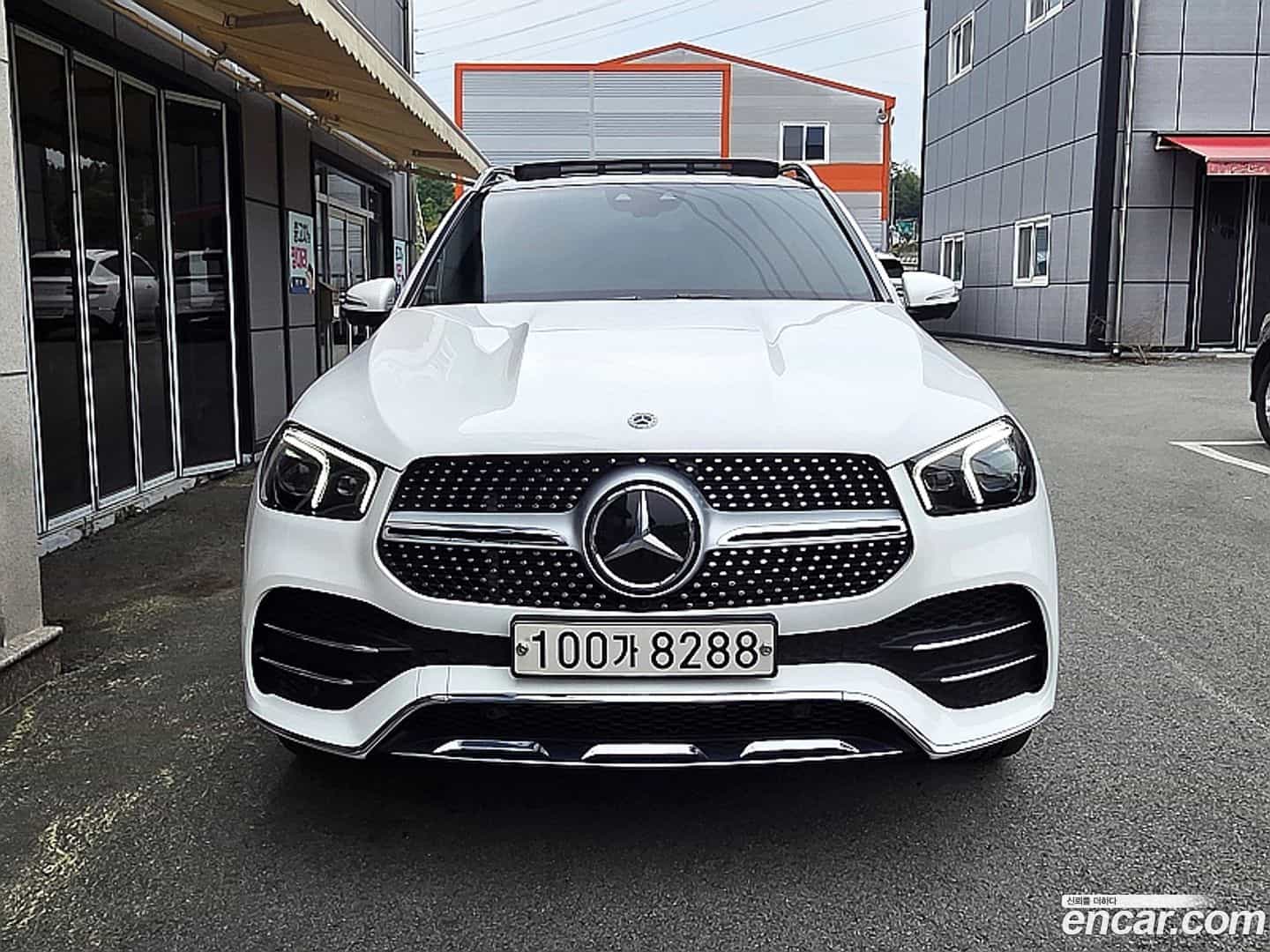 GLE-Class Mercedes-Benz 2020.9-OUTER-002