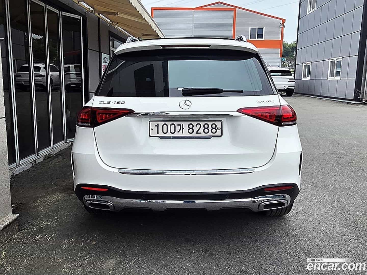 GLE-Class Mercedes-Benz 2020.9-OUTER-004