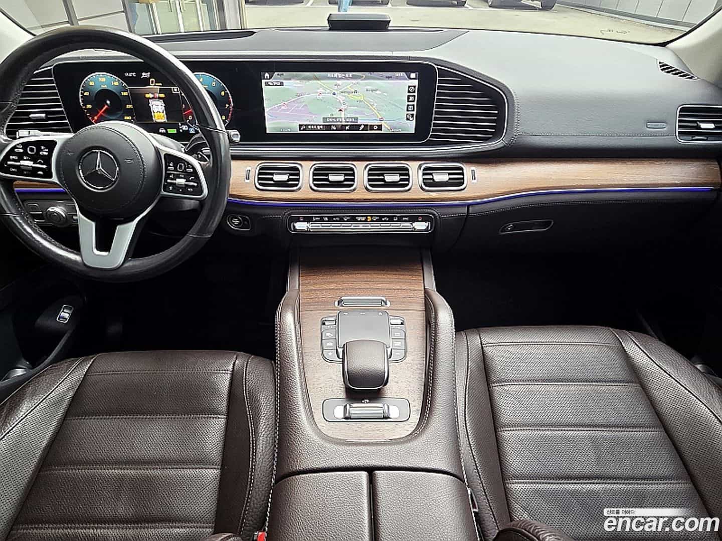 GLE-Class Mercedes-Benz 2020.9-INNER-007