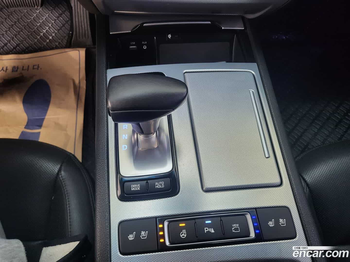G80 Genesis 2018.6-INNER-009