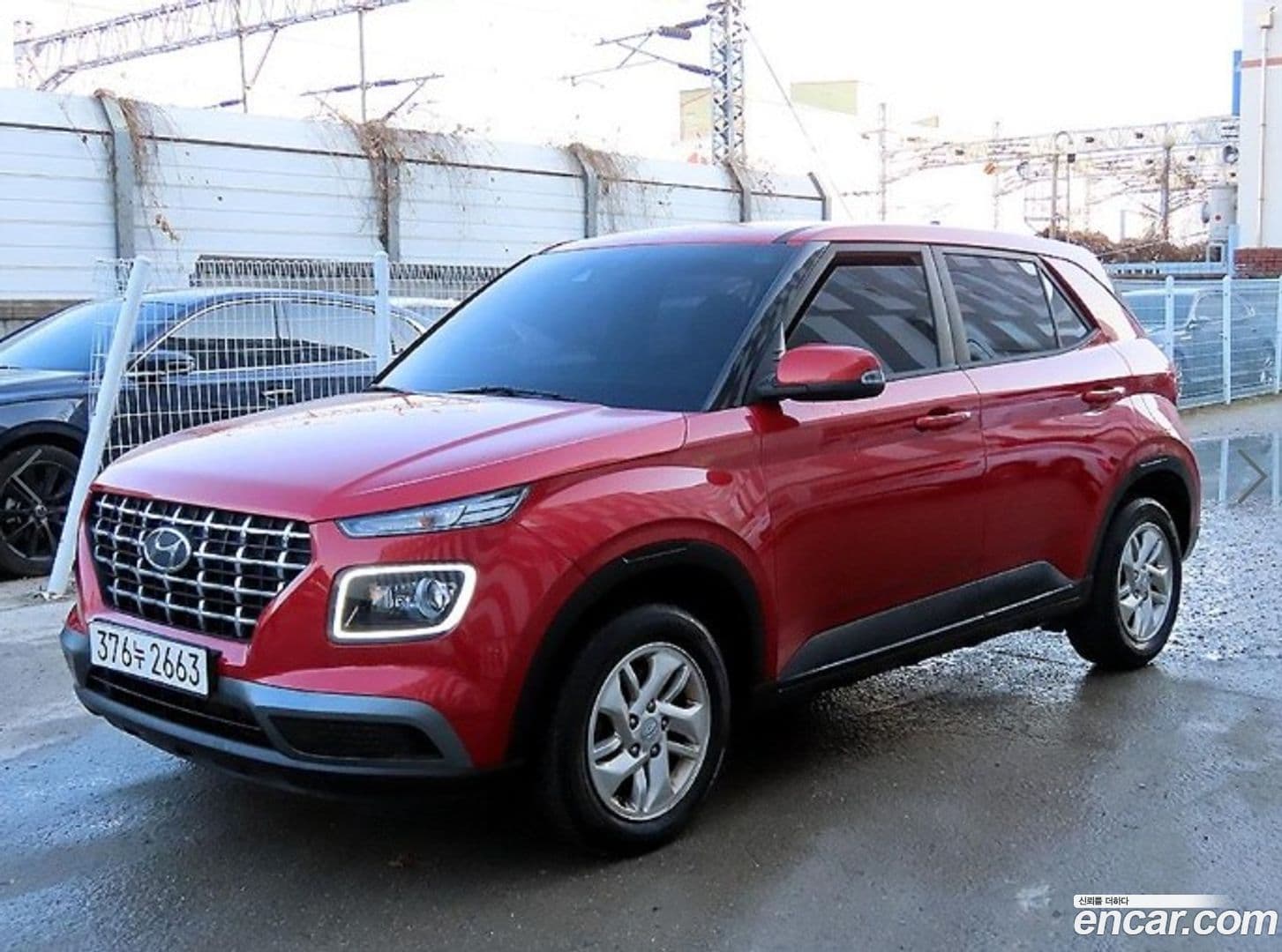 Main__Slider__Photo:Venue Hyundai 2021.9-0