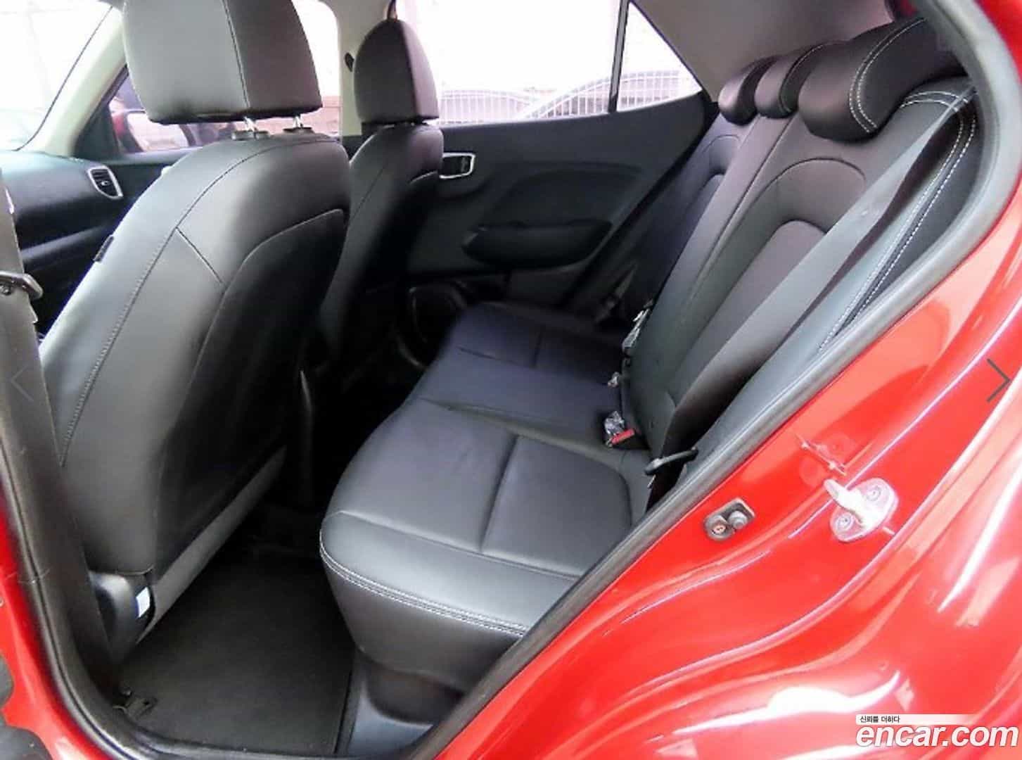 Venue Hyundai 2021.9-OUTER-006
