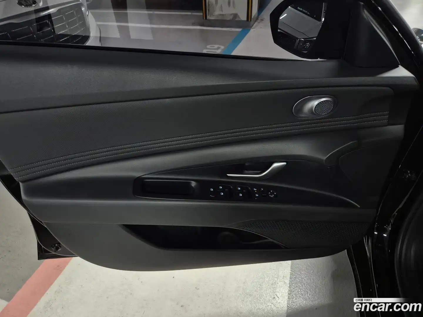 AVANTE Hyundai 2025.7-OPTION-016