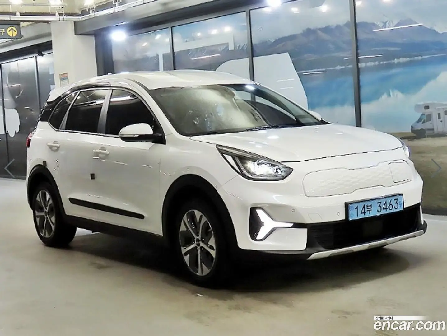 Main__Slider__Photo:Niro Kia 2022.9-0