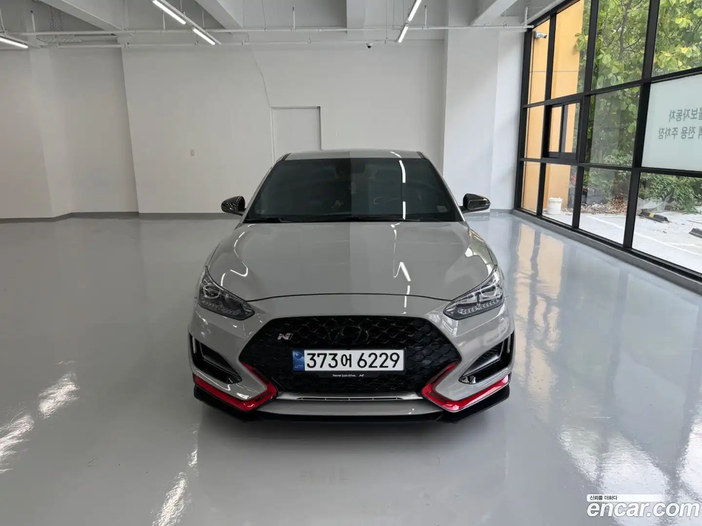 Veloster Hyundai 2020.10-OUTER-002