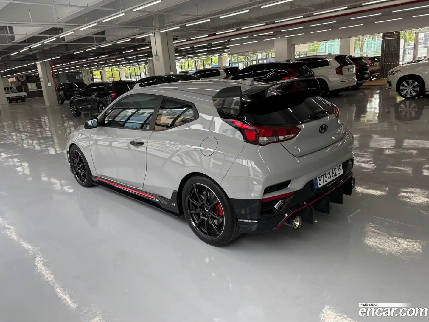 Veloster Hyundai 2020.10-OUTER-003