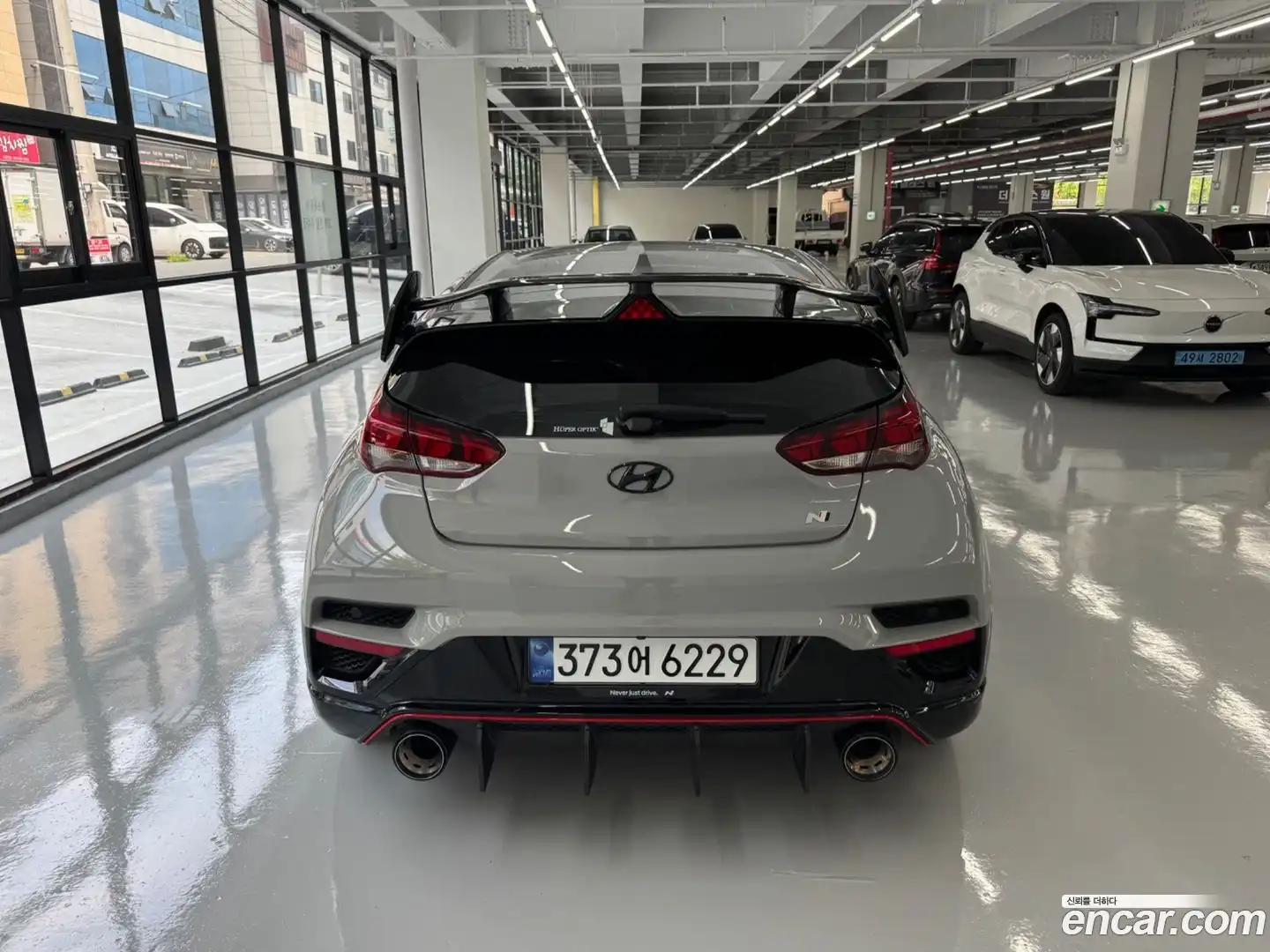 Veloster Hyundai 2020.10-OUTER-004