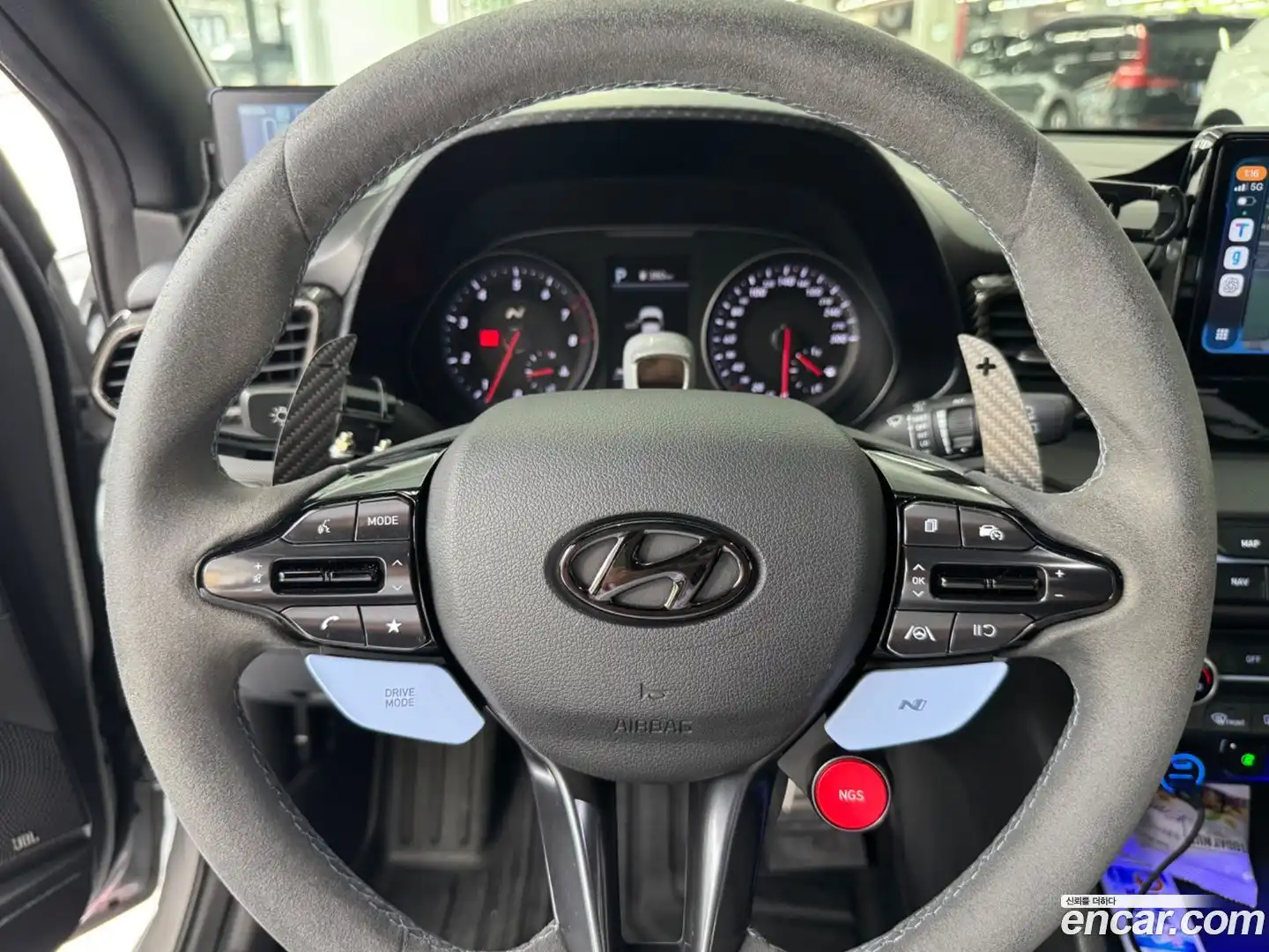 Veloster Hyundai 2020.10-OPTION-019