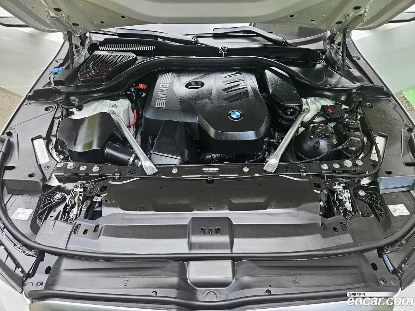 5-Series BMW 2025.7-OPTION-016