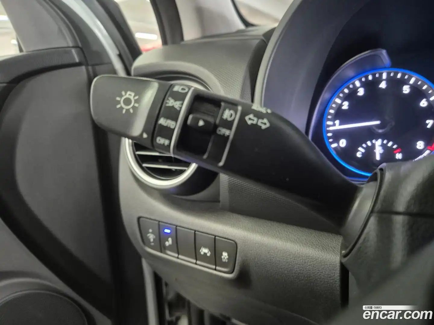 Kona Hyundai 2019.9-OPTION-020