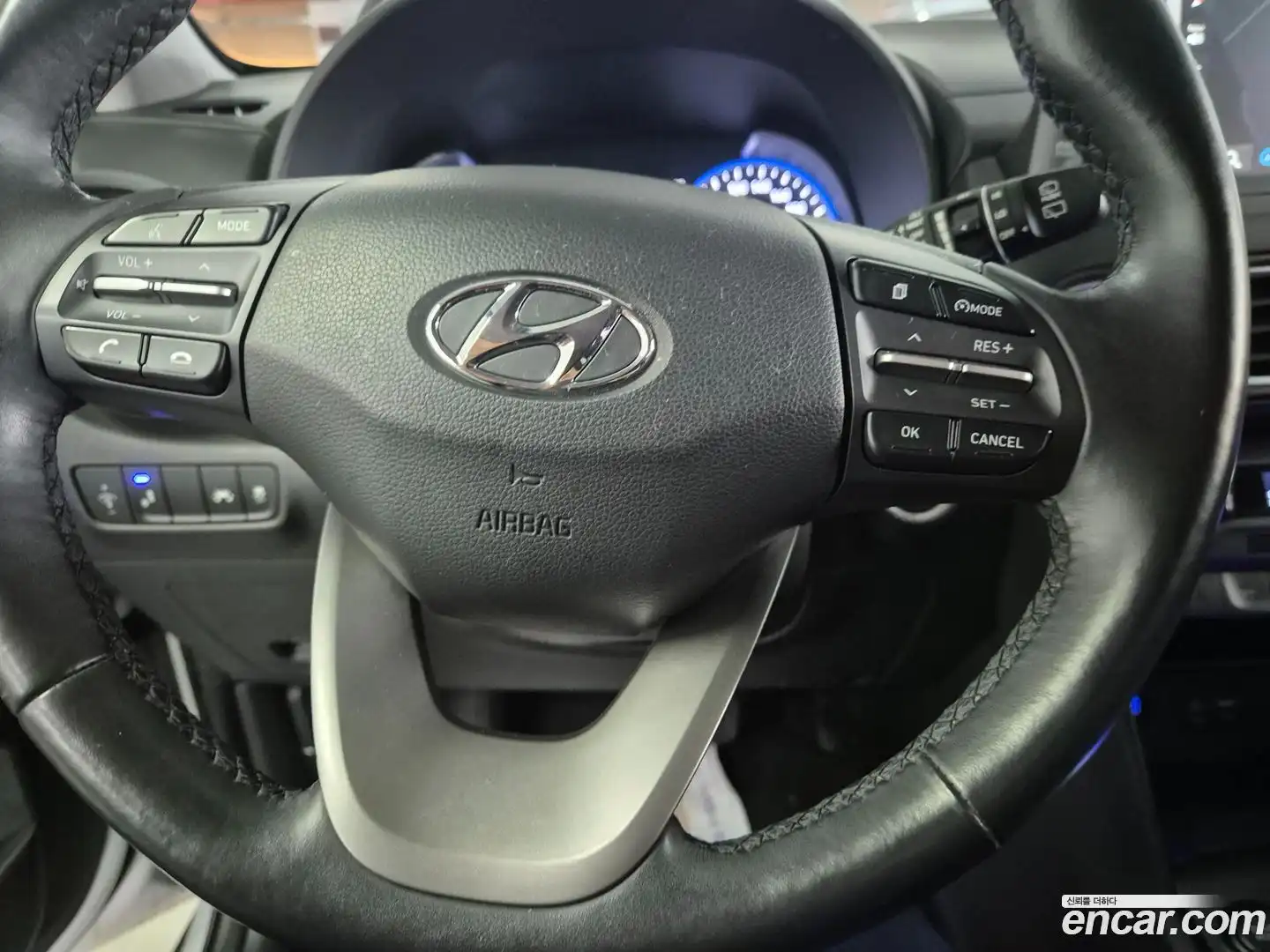 Kona Hyundai 2019.9-OPTION-021