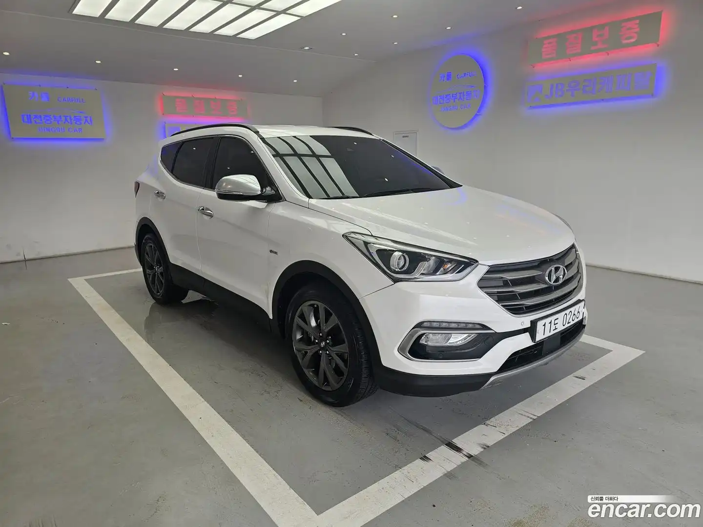 Santafe Hyundai 2016.9-OUTER-003