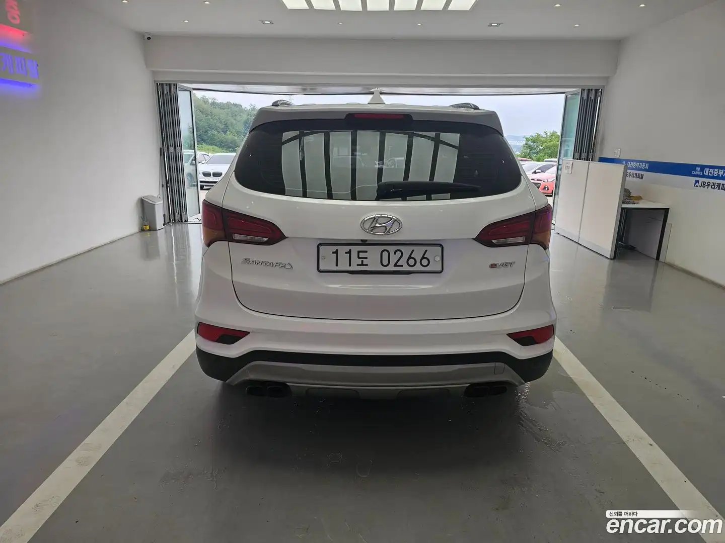 Santafe Hyundai 2016.9-OUTER-005