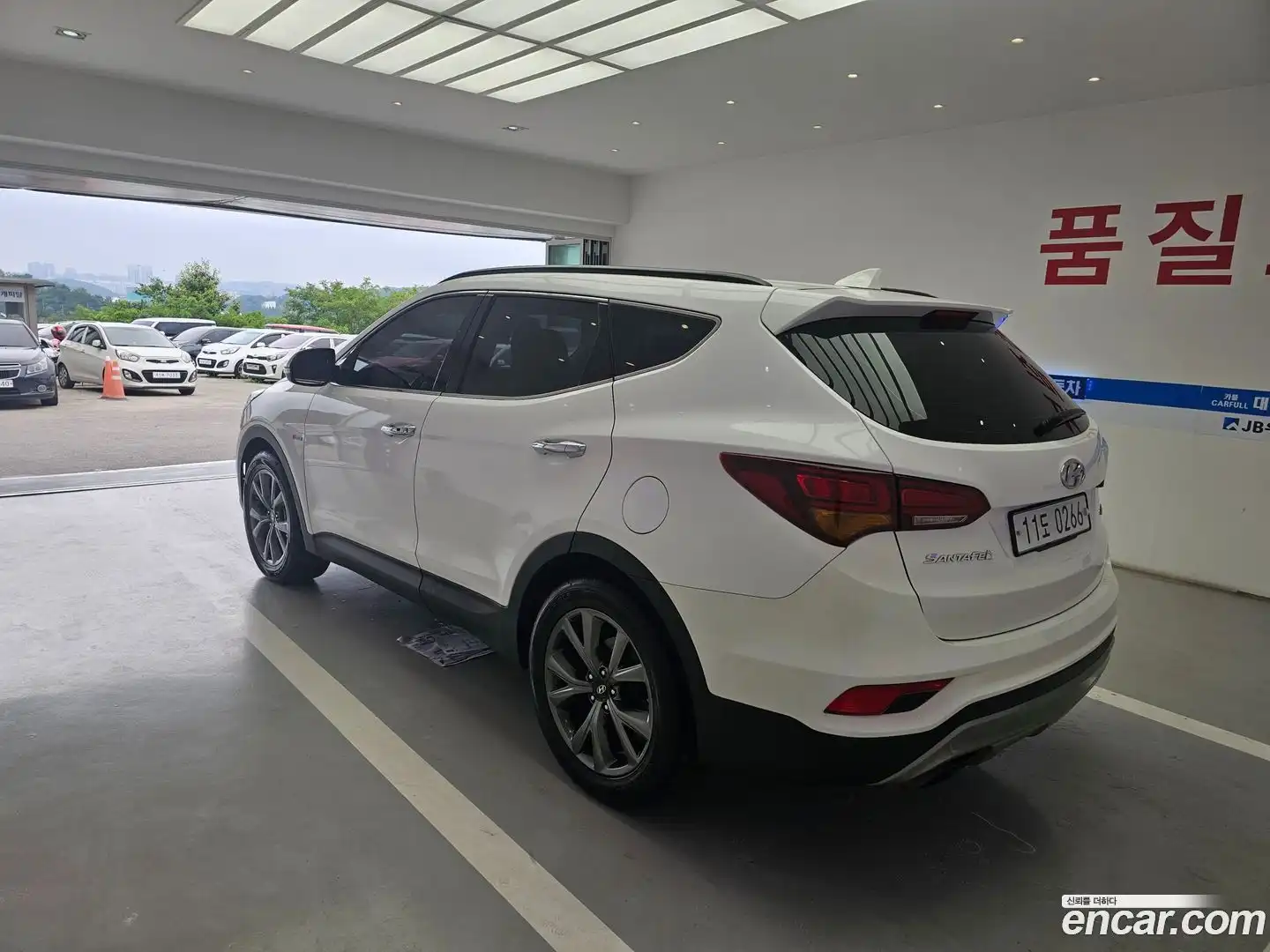 Santafe Hyundai 2016.9-OUTER-006