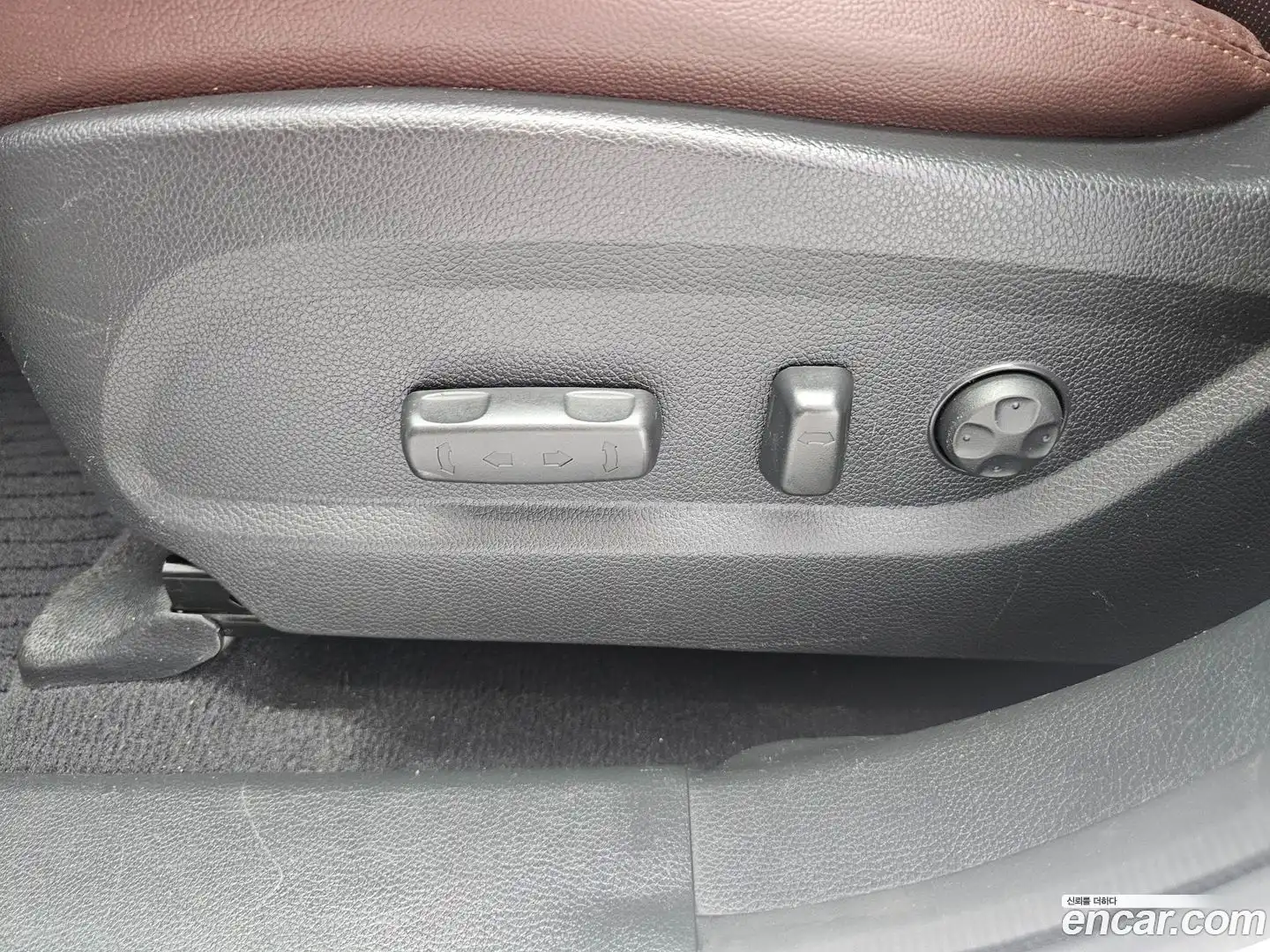 Santafe Hyundai 2016.9-OPTION-017