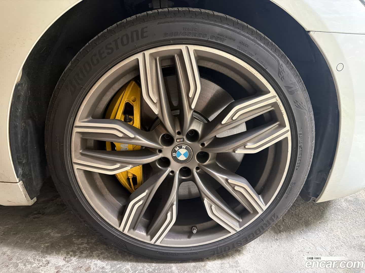 7-Series BMW 2017.9-OUTER-005