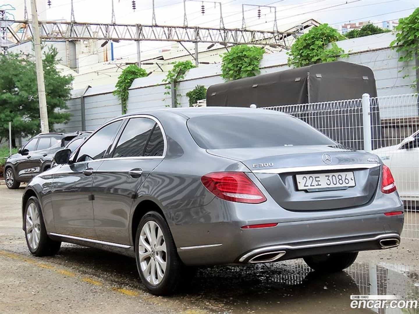 E-Class Mercedes-Benz 2018.11-OUTER-002