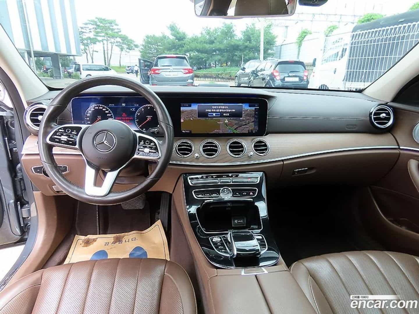 E-Class Mercedes-Benz 2018.11-INNER-007
