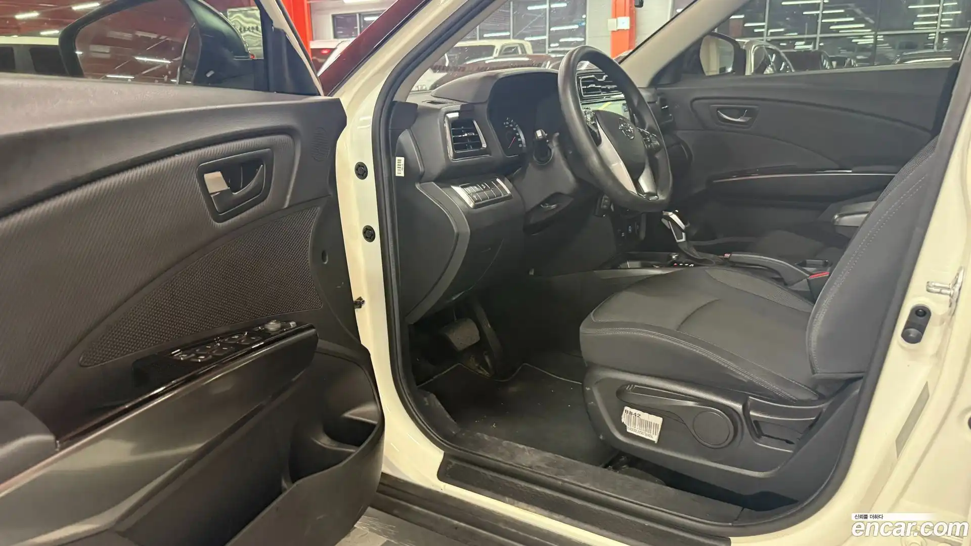 TIBOLI KG Mobility 2023.0-OUTER-005