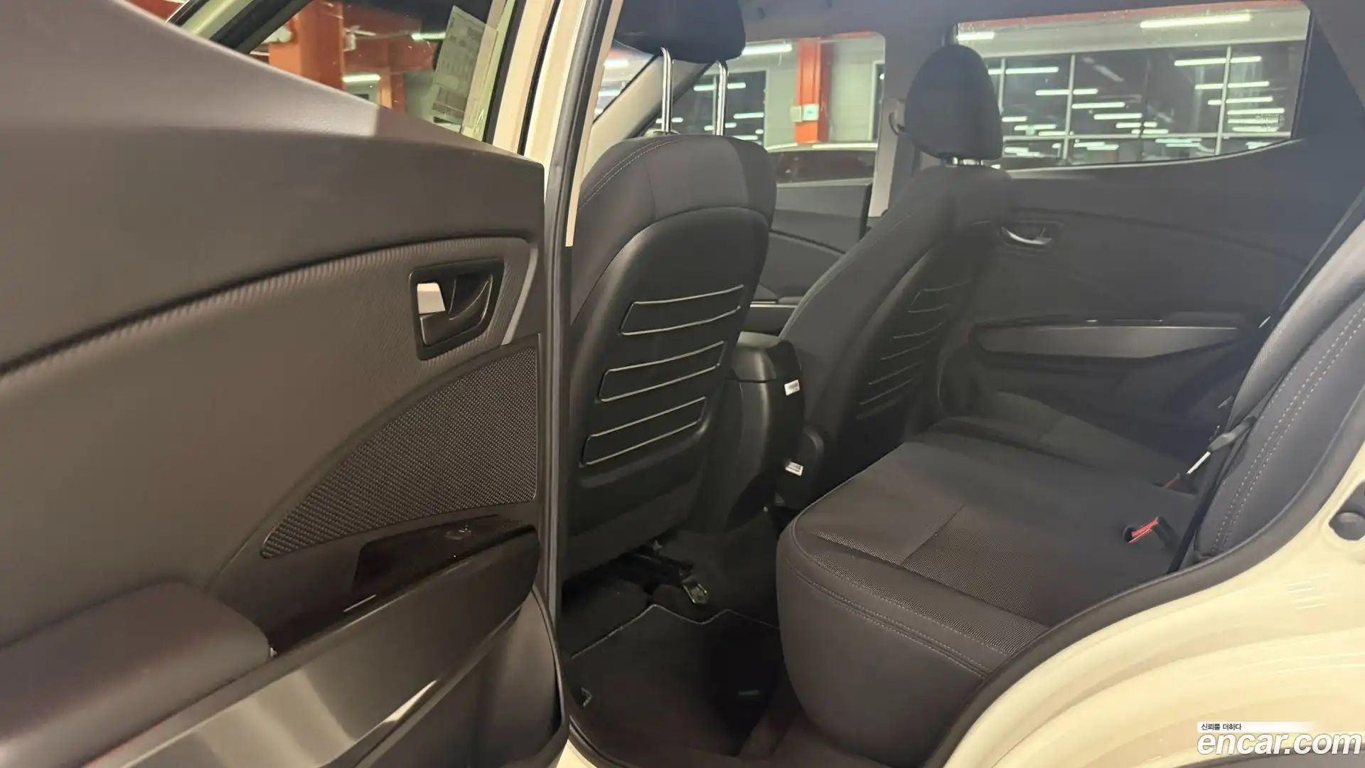 TIBOLI KG Mobility 2023.0-OUTER-006