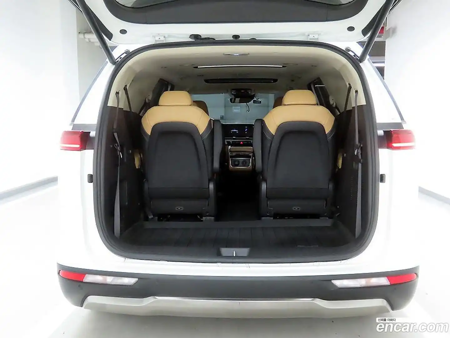Canival Kia 2023.1-OUTER-005