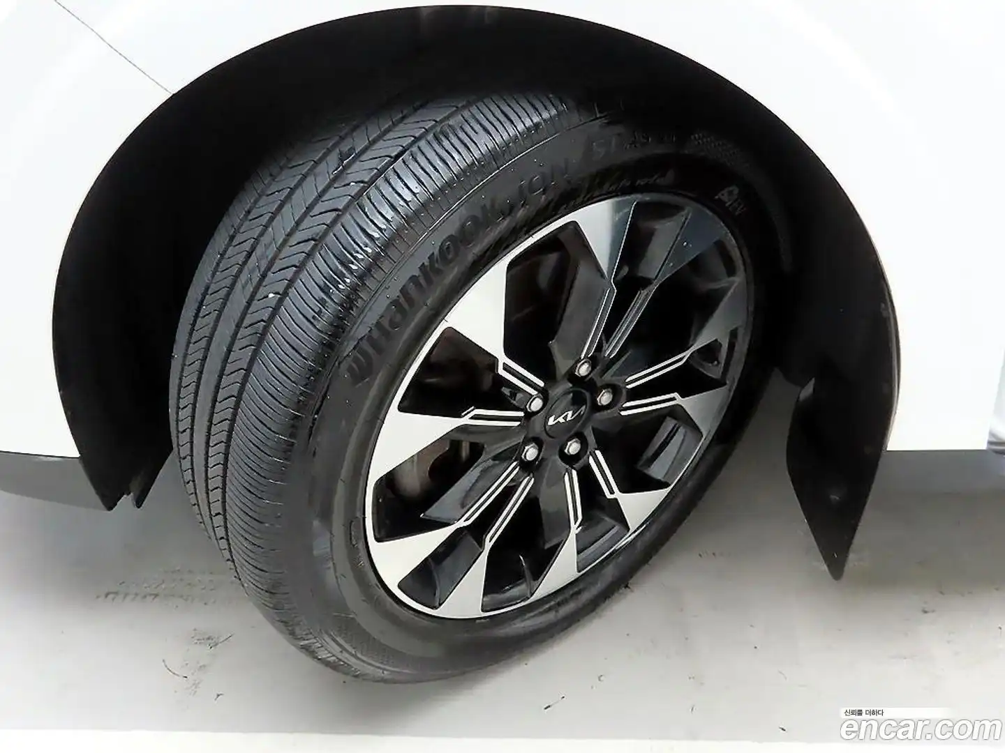Canival Kia 2023.1-OPTION-023