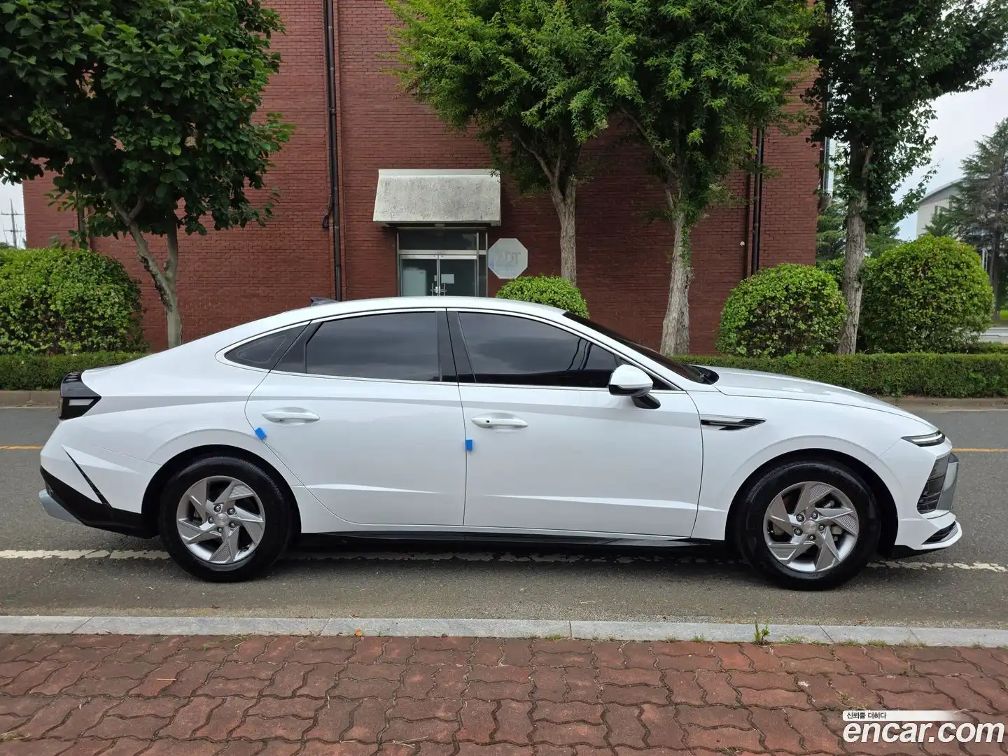 Sonata Hyundai 2023.6-OPTION-017