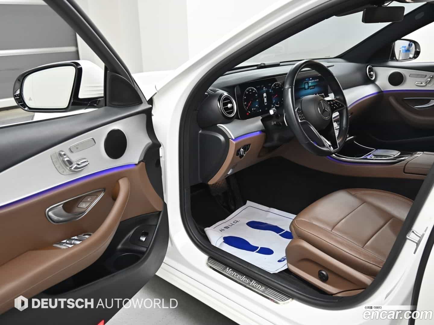 E-Class Mercedes-Benz 2021.6-OPTION-015