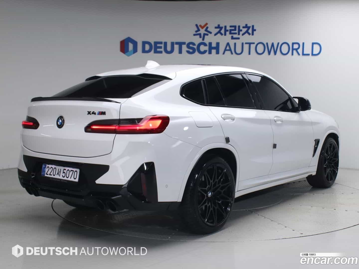 X4M BMW 2022.2-OUTER-002