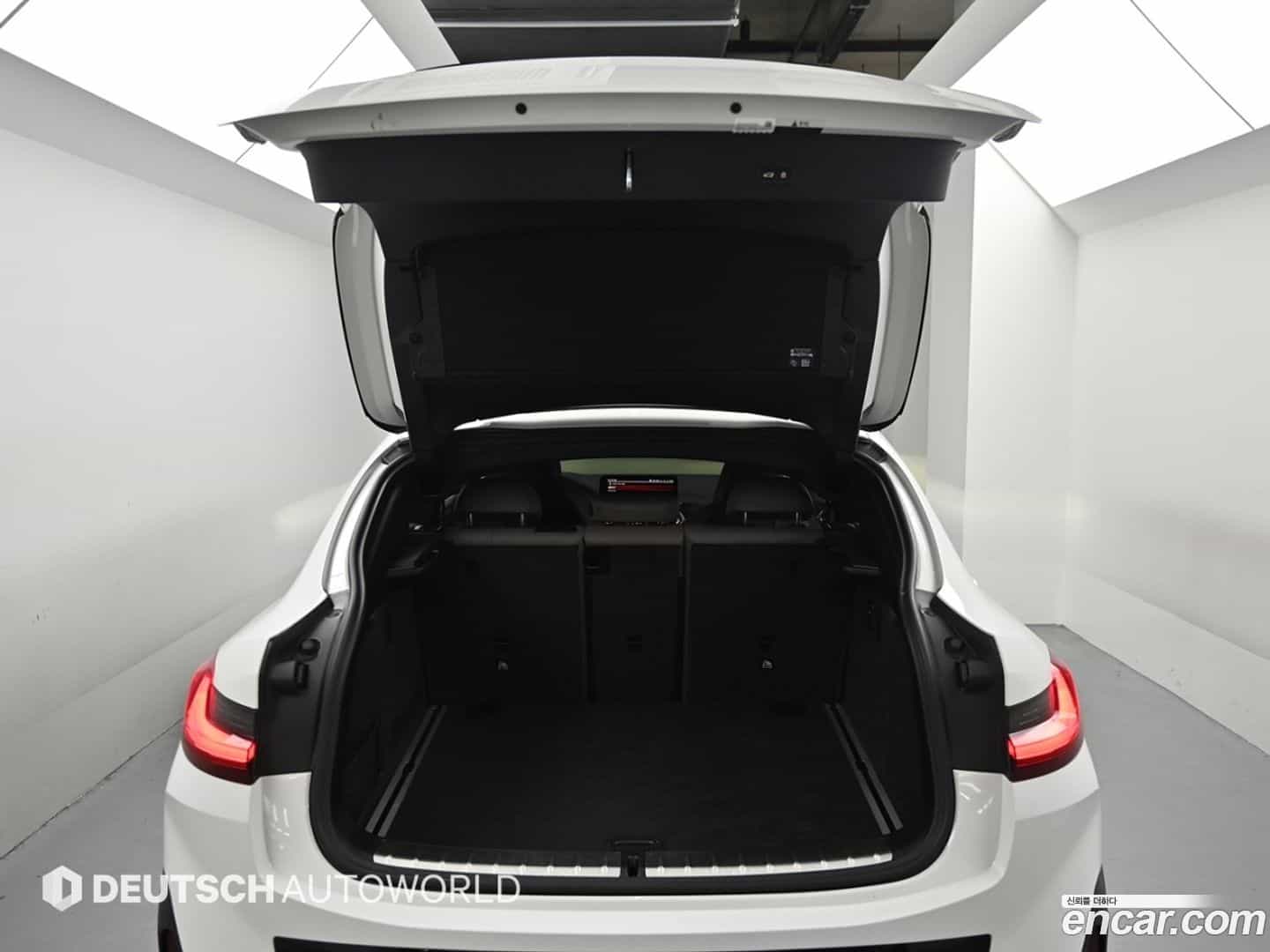 X4M BMW 2022.2-OPTION-023